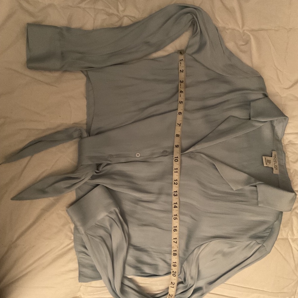 Rachel Zoe  light blue satin blouse waist length tie medium